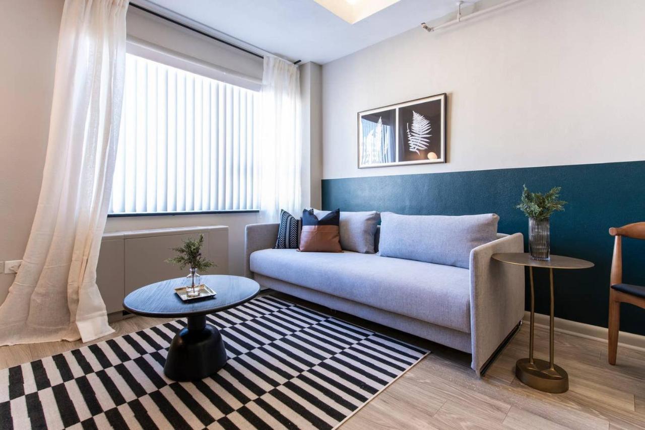 لويفيل Abode Vue At 3Rd Downtown Loft Style Suite + Sleeper Sofa المظهر الخارجي الصورة